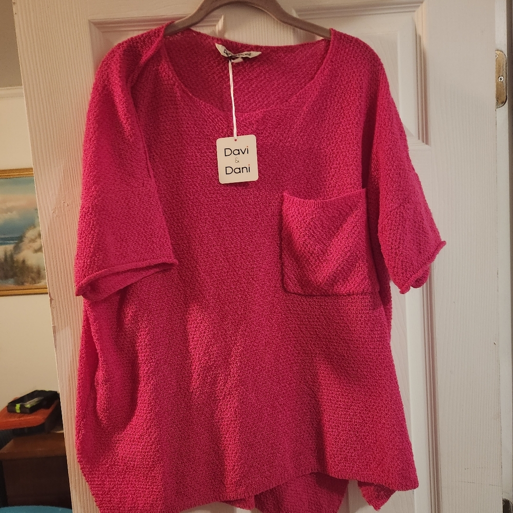 Davi & Dani plus fushia pink top